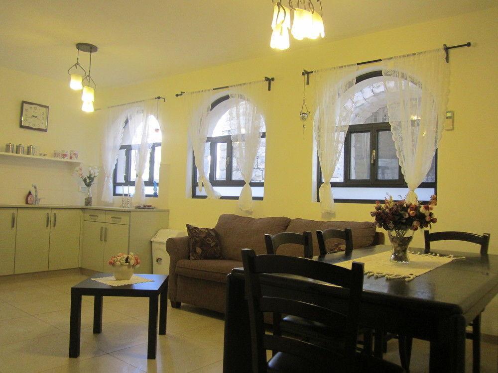 Nofesh Baatika Villa Safed Buitenkant foto